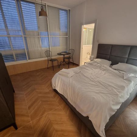 הברון Baron Apartment Rishon Leziyyon Ngoại thất bức ảnh