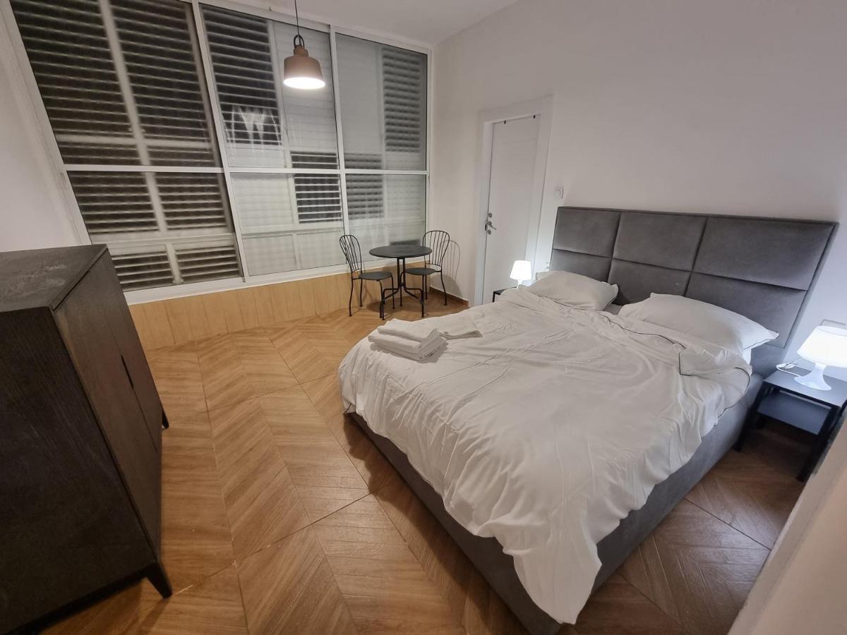 הברון Baron Apartment Rishon Leziyyon Ngoại thất bức ảnh