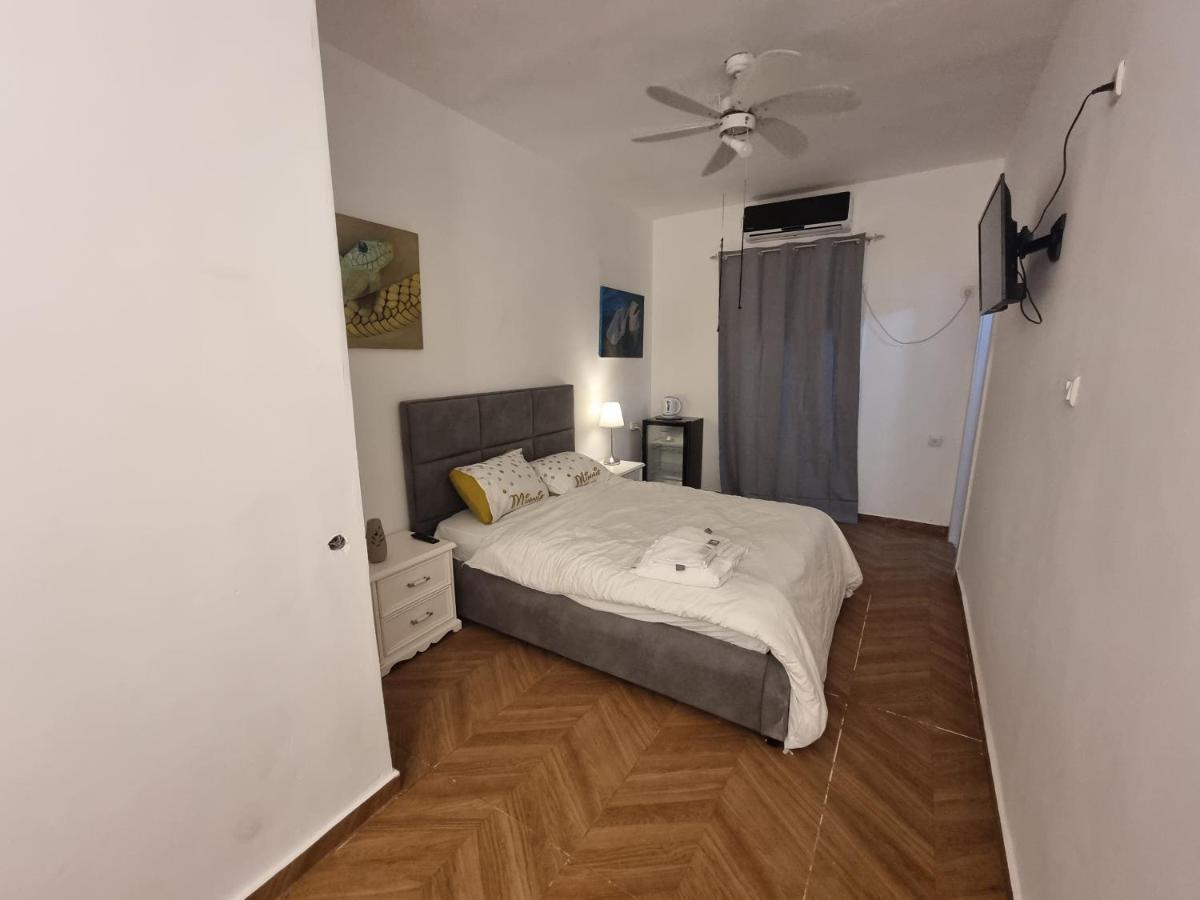 הברון Baron Apartment Rishon Leziyyon Ngoại thất bức ảnh
